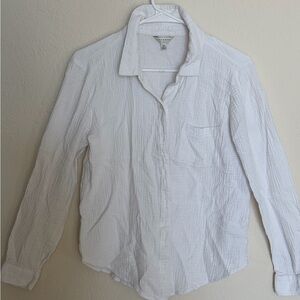 Lucky Brand Textured Cream white Button-Up Shirt women’s Size Small